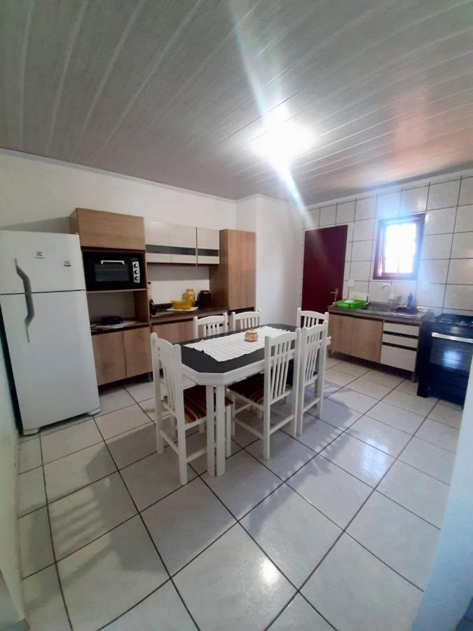 Residencial Familia Milani 100 Metros Do Mar Torres Apartment Bagian luar foto